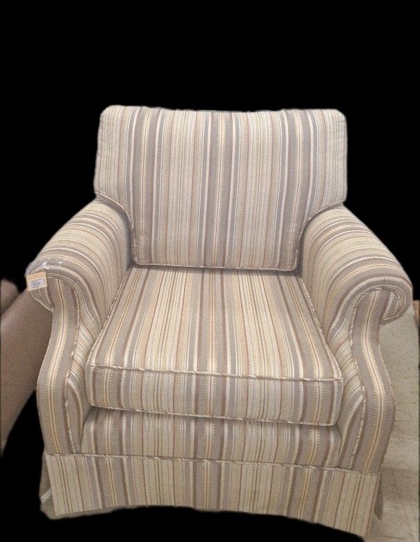 Mint Condition Walter E Smithe Arm Chair