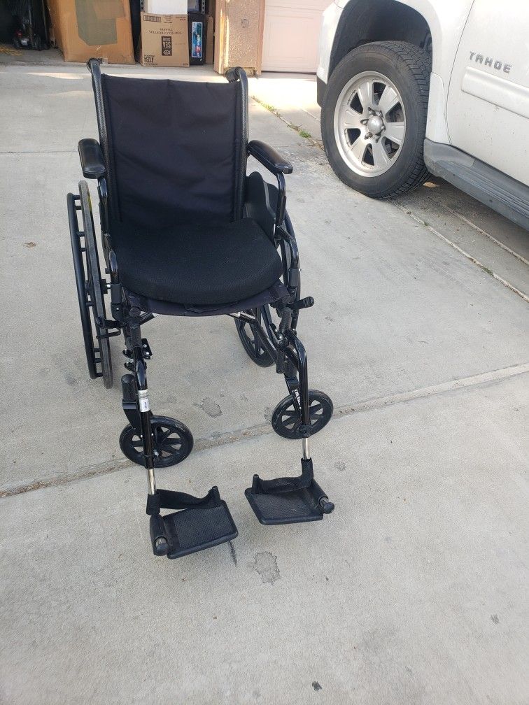 Drive Wheelchair Cruiser 3 Used 120 FIRM 