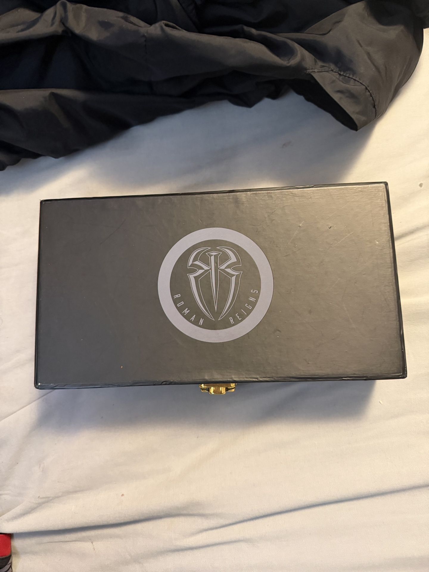 WWE: Roman Reigns (V1) Side Plates (Rare)