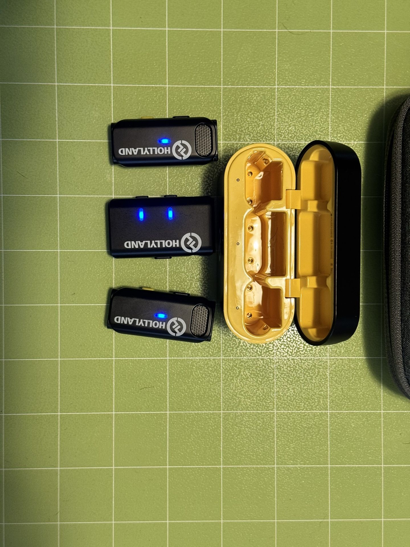 Hollyland Wireless Mics