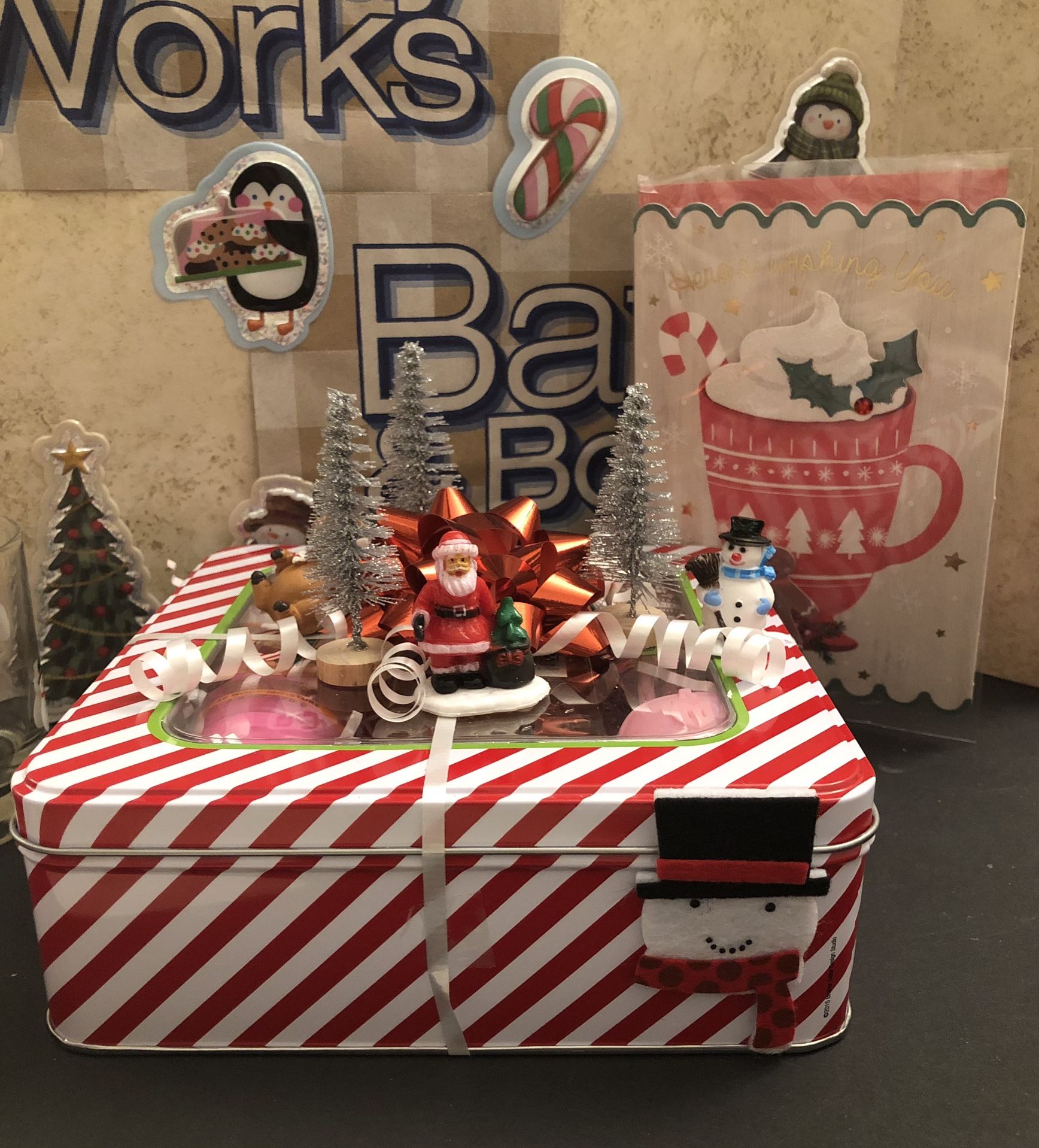 #100  Snowy Peach Berry Burrrr Gift Basket Bath And Body Works Read Description For Details 