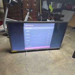 LG TV 60"