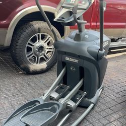 Eliptical Octane Fitness 