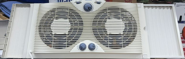 Holmes 9” Twin Blade 3 Speed Window Fan