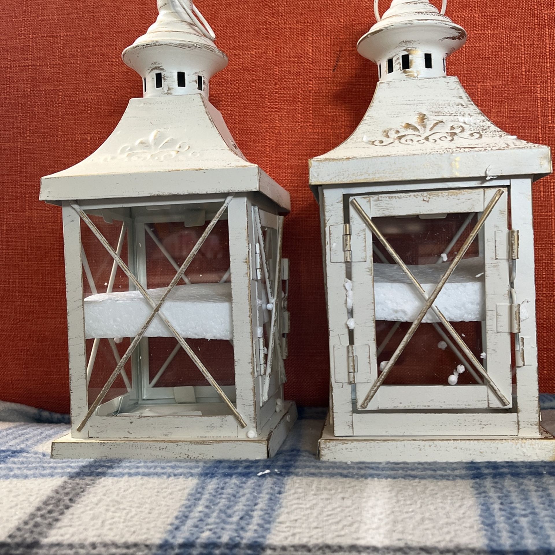 Lanterns- Candle Holder Set Of 2