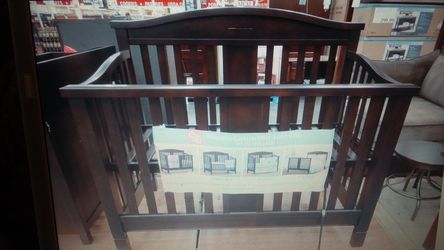 CafeKid 4-in-1 Crib
