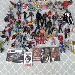 Action Figures 