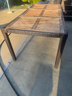 Patio table