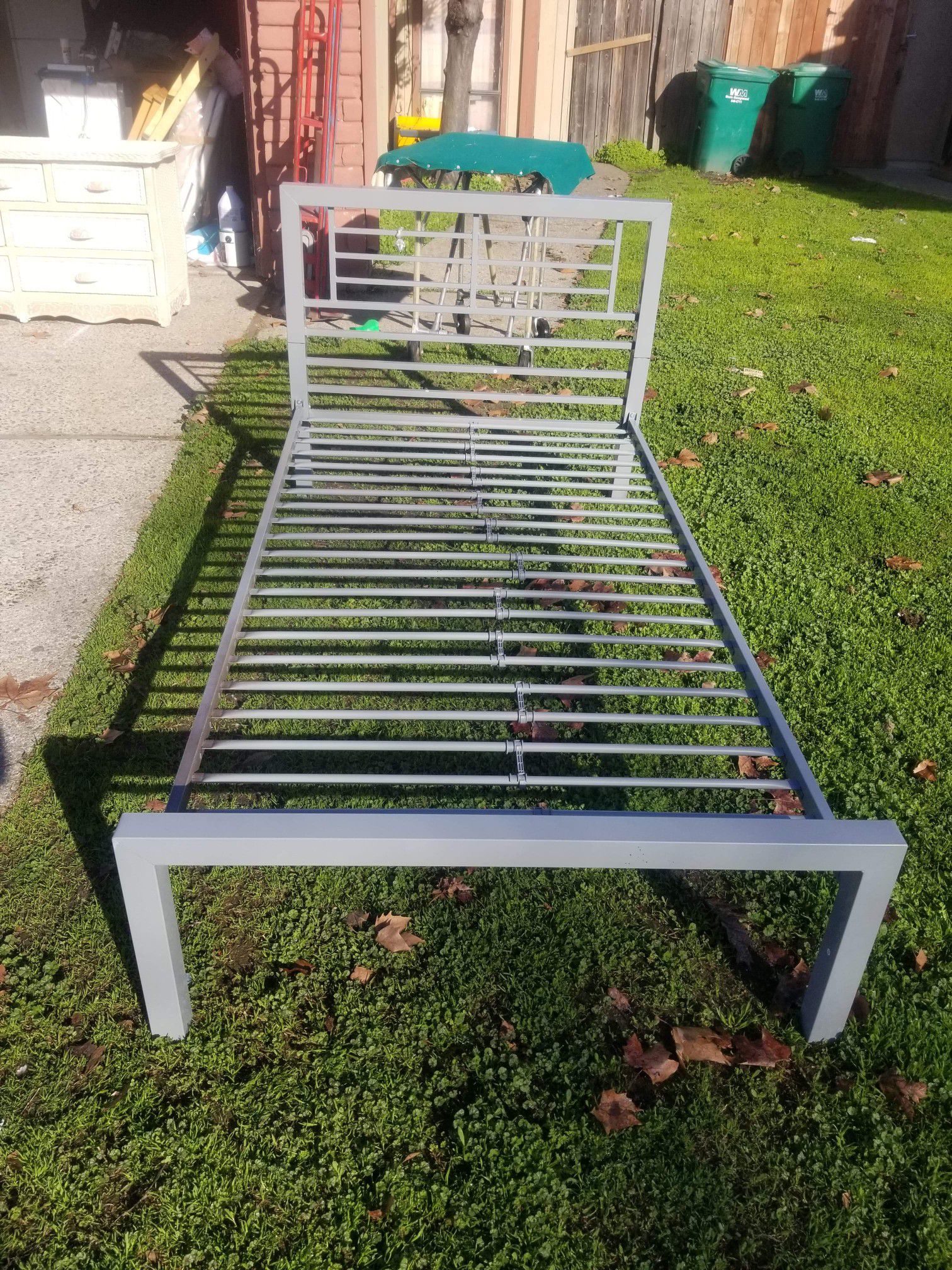 Metal twin bed frame