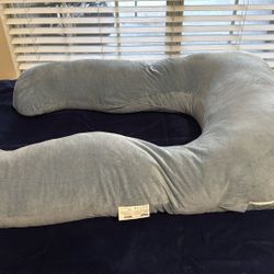 Pregnancy Pillow