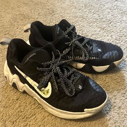 Nike Giannis Immortality Black Volt - Size 6