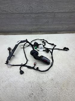 2015-2020 Tahoe / Yukon/ Suburban left front driver door wiring harness OEM