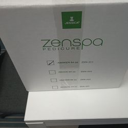 Pedicure  Awaken revitaling 👣 Foot  Soak& Scrub  Crystal S