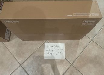 Samsung 32-Inch Odyssey G3 (G30D) Series FHD Gaming Monitor, 1ms, 180Hz, AMD FreeSync, Adjustable Stand, Black Equalizer, Virtual Aim Point, Eye Saver