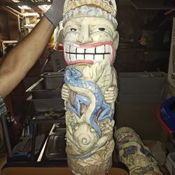 30" Tiki Totem Pole Carved Ceramic Ceremonial Tribal with Lizard and Frog