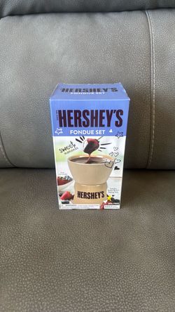 New Sealed Hershey’s Fondue Set