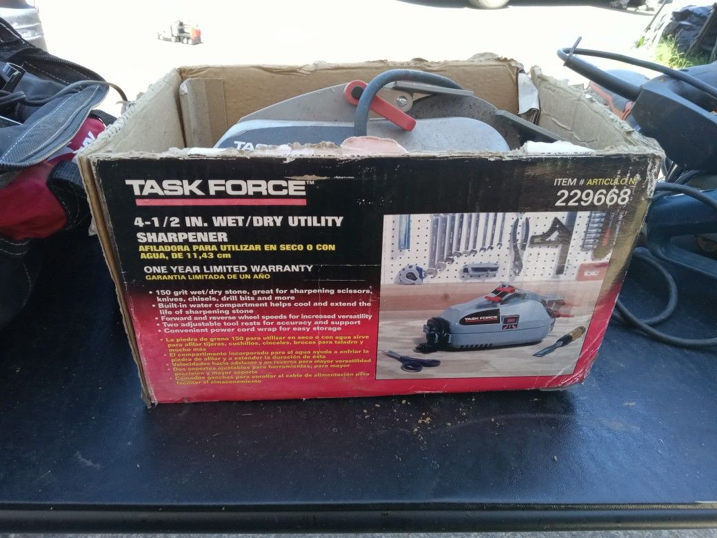 Task Force 4-1/2 In Wet And Dry Utility Sharpener