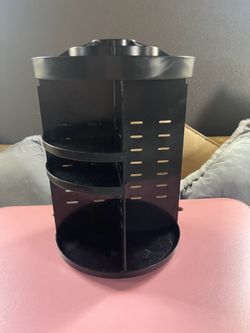Make up Lazy Susan - yes available