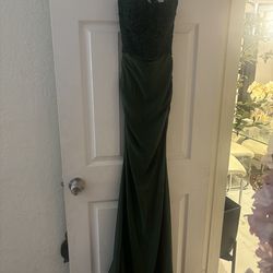 Prom dress 👗 mermaid style size 2