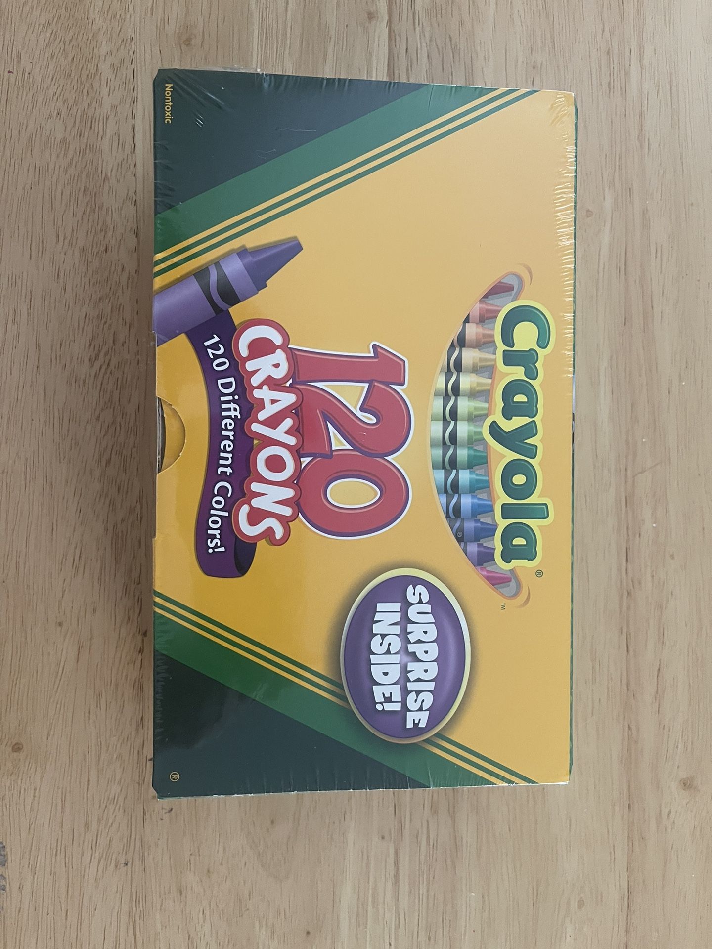 2008 Crayola 120 Crayons Box 