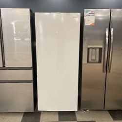 13 Cubic Ft. Frigidaire Stand Up Freezer🔥🔥