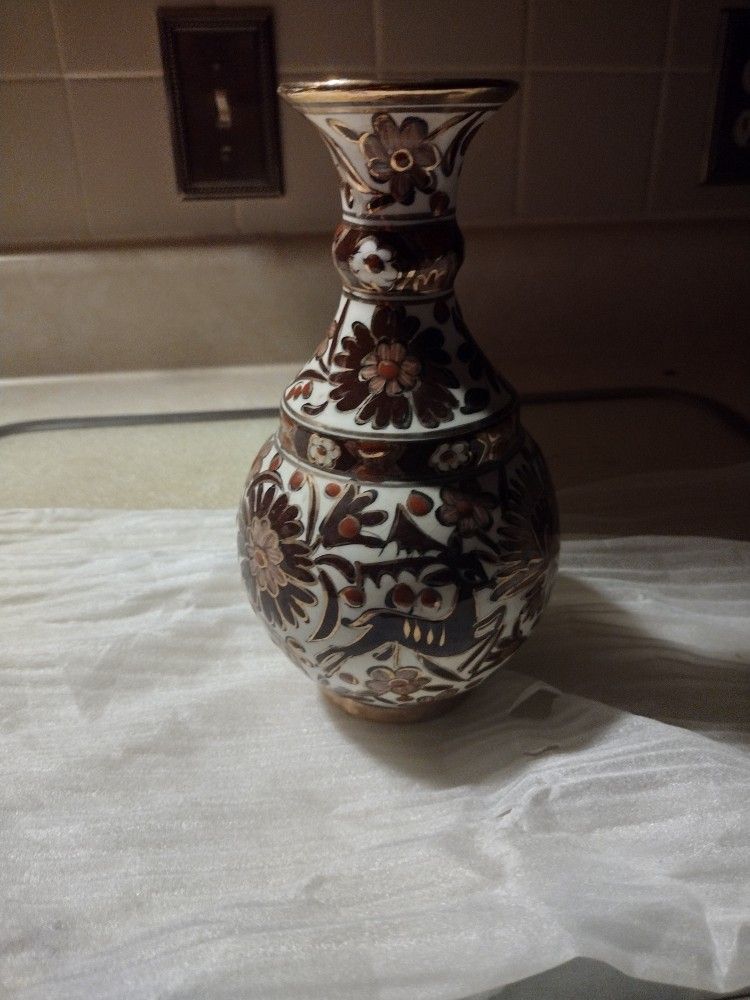Hand Made Greek Vase Beautiful Detail