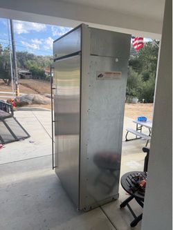Free working fridge