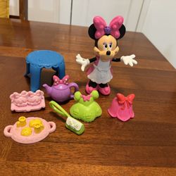 Disney Minnie Mouse Bowtique Snap ‘N Style Toy Dress Up Playset Rare Figure Doll Cupcake Set. Bow-Tique Fisher Price