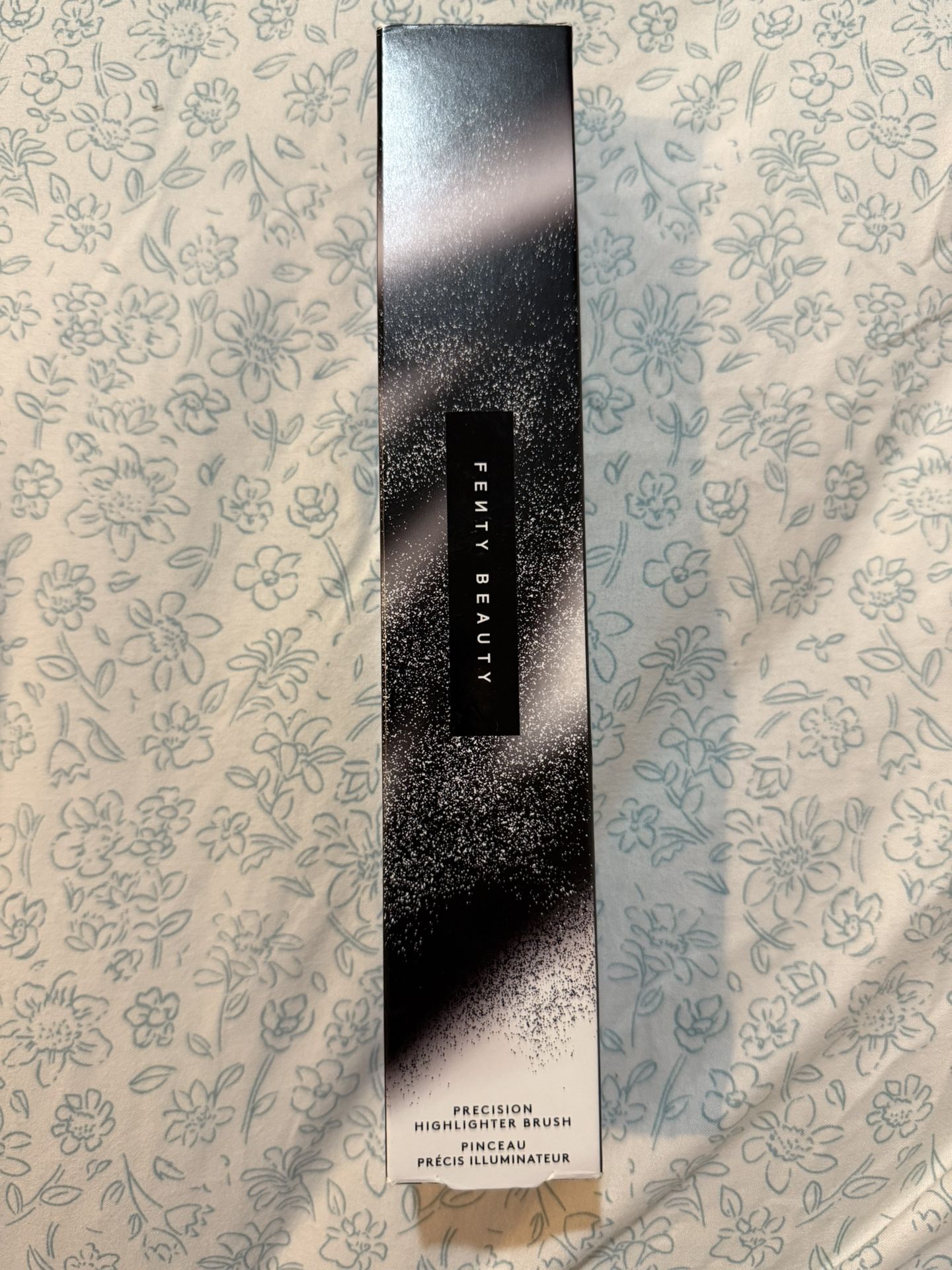 Fenty Beauty Highlighter Brush 