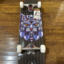 Magneto Kids Starter Skateboard 27.5" x 7.75" 