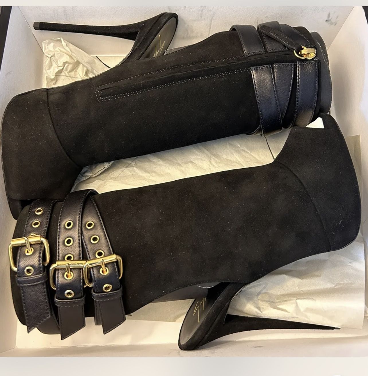 Sexy 😍Giuseppe Zanotti  Peep Toe Boot Heels Women’s Size 38