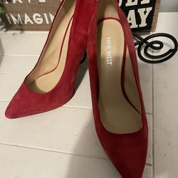 Red Nine West Suede Pump