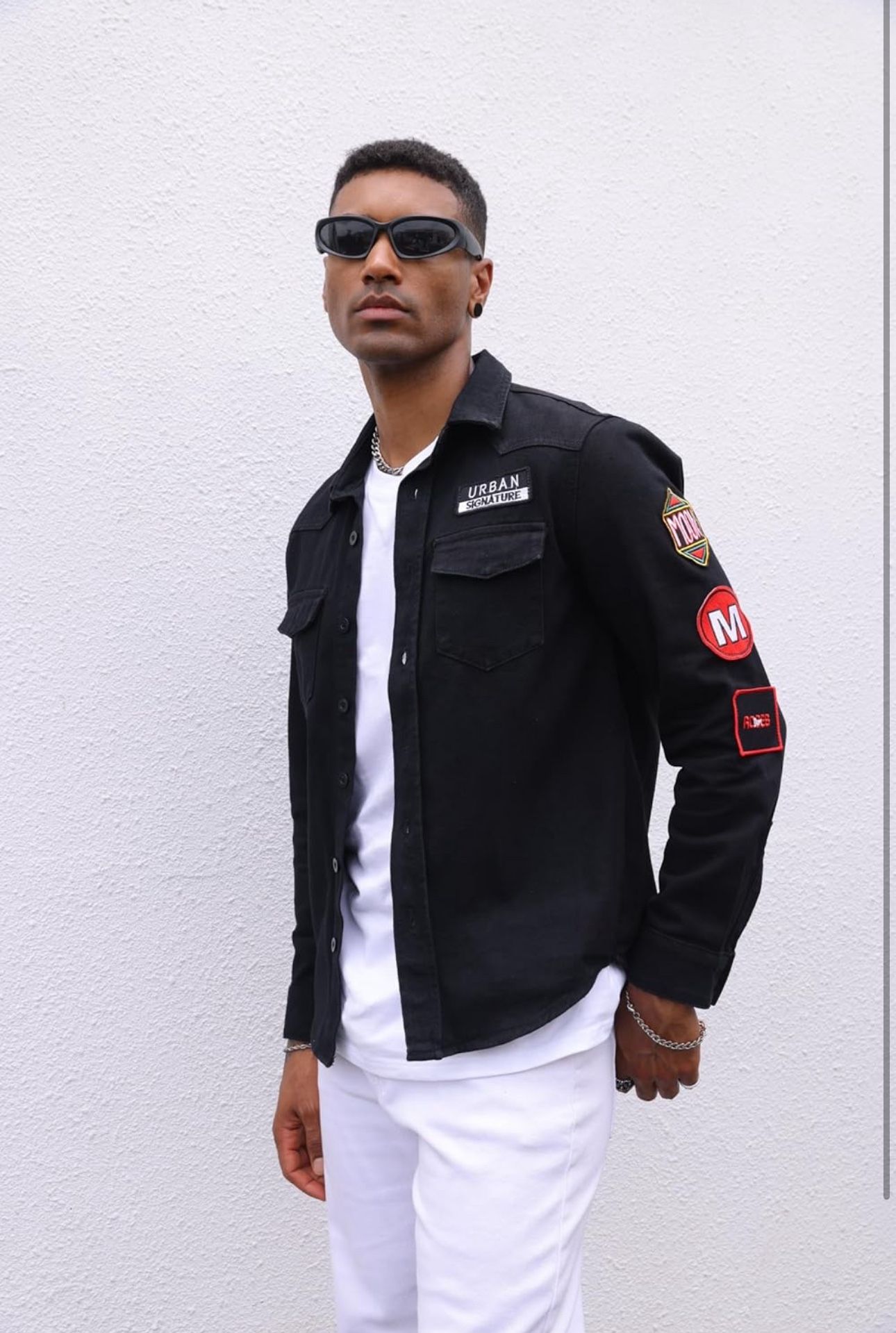 Mens Signature Classic Fit Denim Jacket, Black Medium