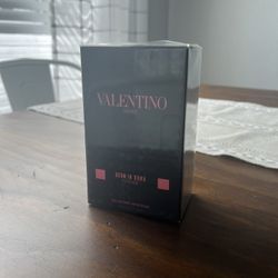 Valentino Born In Roma Intense Cologne 
