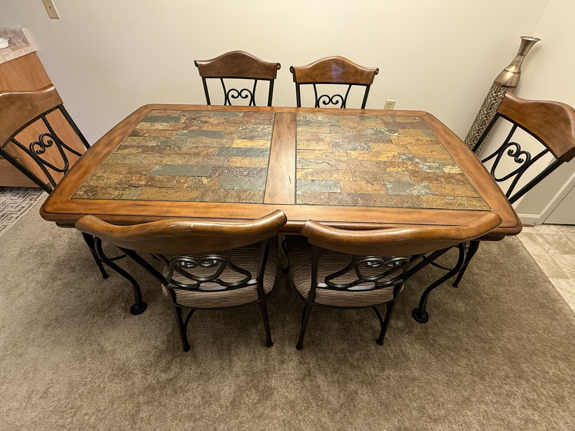 Dinning Table/6 Chairs