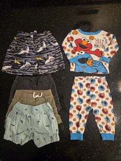 12 Months Size Baby Toddler Boys 3 Shorts 1 Swimsuit Short and 1 Cookie Monster 2 Piece Pajama Set