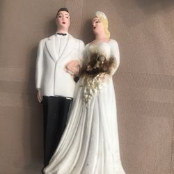 Ceramic Bride And Groom Figurines