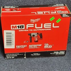 Milwaukee
M18 FUEL 18V Lithium-Ion Brushless Cordless 1 in. SDS-Plus Rotary Hammer (Tool-Only)