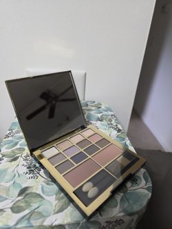 New Estee Lauder Make-up Palatte