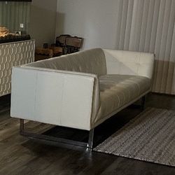 Leather Sofa/couch
