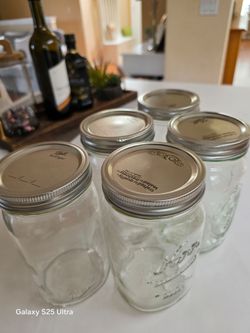 Ball Mason Jars with Lids – Set of 5