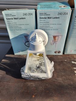 Hampton Bay exterior lamps