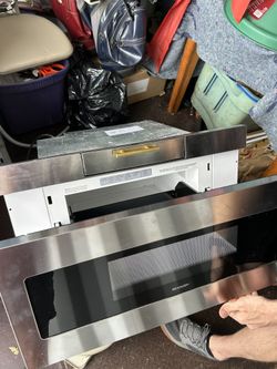 In Cabinet Drawer Style Microwave