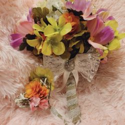 New Bridal Bouquet And Boutonnière Set