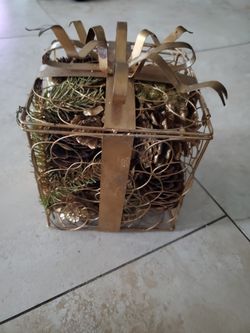 Gold Christmas Basket Filled With Pinecombs 