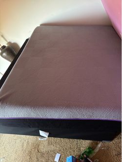 QUEEN MEMORY FOAM MATTRESS