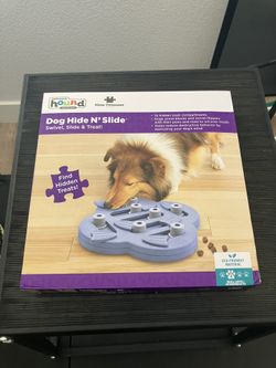 Outward Hound Hide N’ Slide puzzle game  dog toy 