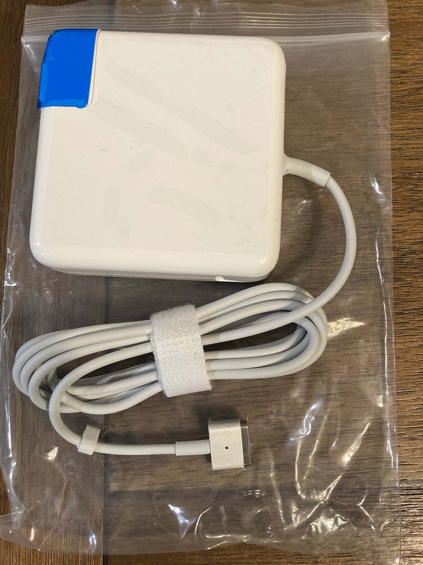Apple Macbook Pro Or air 85W MagSafe 2 Replacement Power Adapter New Condition, T-Tip Connector for MacBook Pro Retina 2012-2018