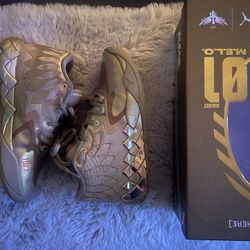 M.E.L.O. Rare Metallic Gold Kids Size 6 Basketball 