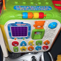 Kids Learning Center 